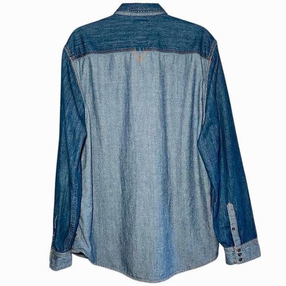 Guess Regular Fit Two Toned Chambray Long Sleeve in Blues Men’s XL - Picture 5 of 8